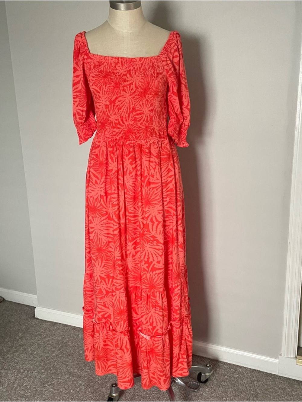 Betsy Johnson Palms of Paradise spicy orange smocked puff sleeve dress size L